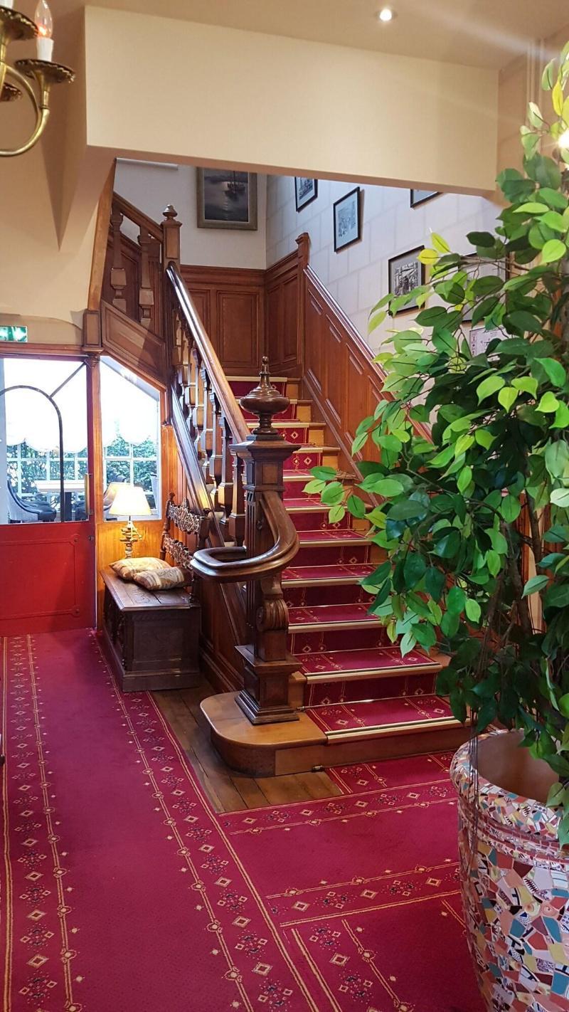 K'loys Hotel